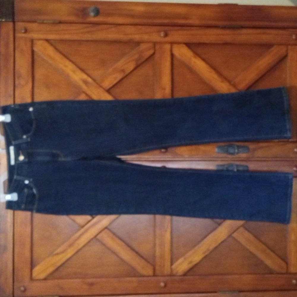 Women's Classic Bootcut Levi's Size 6